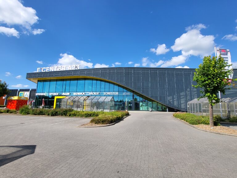 2022 – E CENTER A23 ElmshornNeubau Fassade